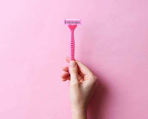 Razor for shaving