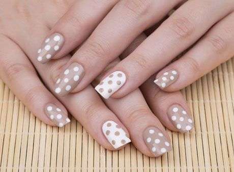 polka dot nail art design